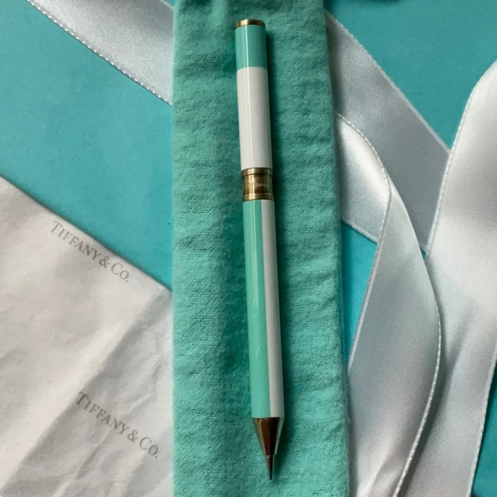 📝 TIFFANY & CO. STATIONARY AND PENCIL BUNDLE 📝 NWOT 📝